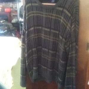 Men's sweater